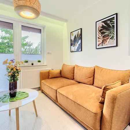 Tricity Retreat With Parking - By Rentujemy Apartment Straschin