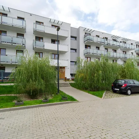 Apartment Tricity Retreat With Parking - By Rentujemy