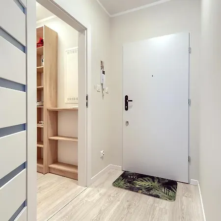 Tricity Retreat With Parking - By Rentujemy Apartment *